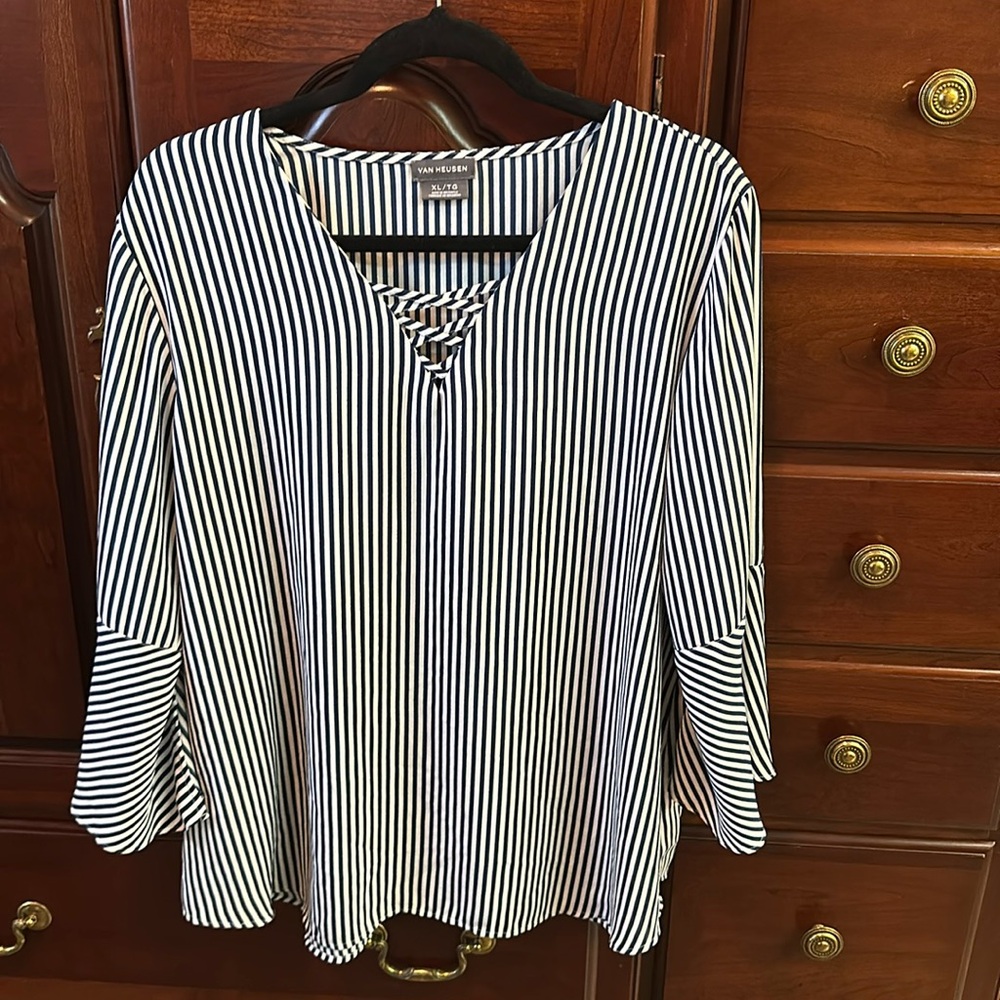 Van Heusen Women’s Stripped Top